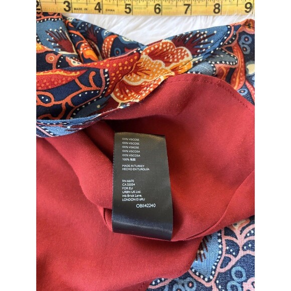 Anthropologie skirt - Picture 8 of 9